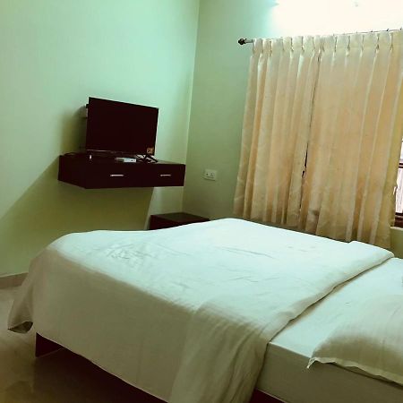 Wrong Turn Guest House Ooty Bagian luar foto