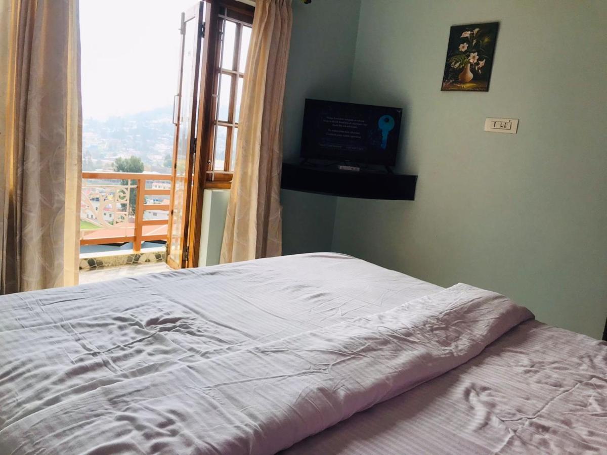 Wrong Turn Guest House Ooty Bagian luar foto